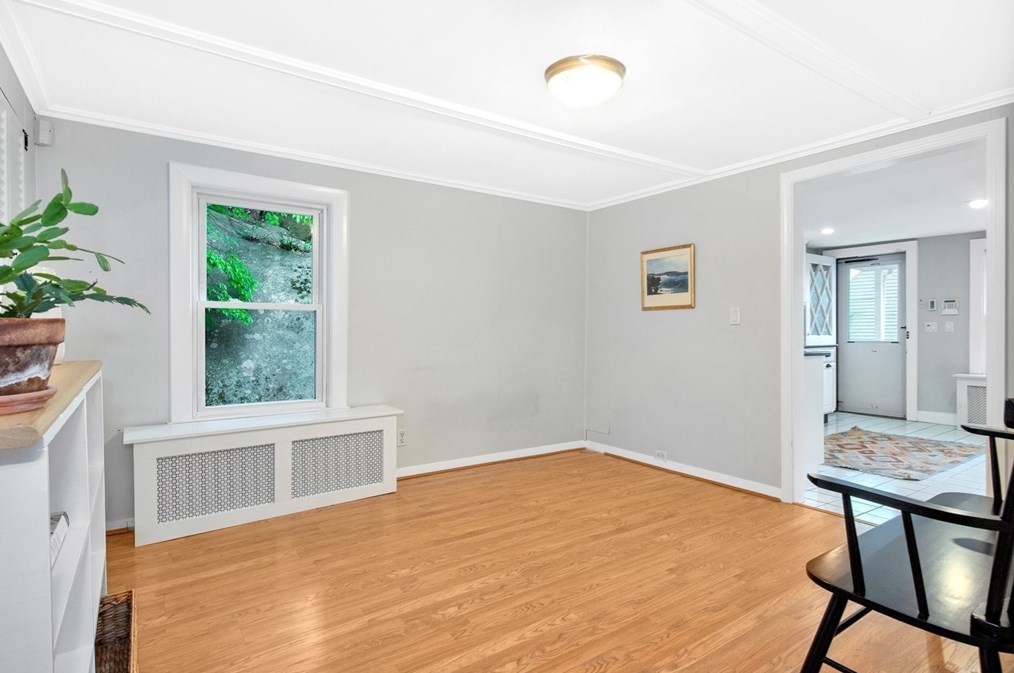 12 Wheeler St, Gloucester MA 01930-1648 exterior