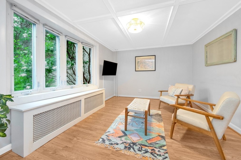 12 Wheeler St, Gloucester MA 01930-1648 exterior