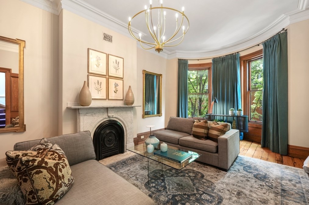 11 Wellington St, Boston MA exterior