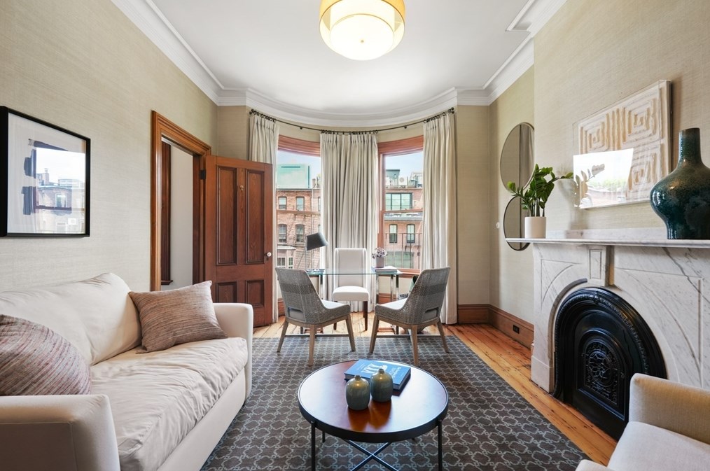 11 Wellington St, Boston MA exterior