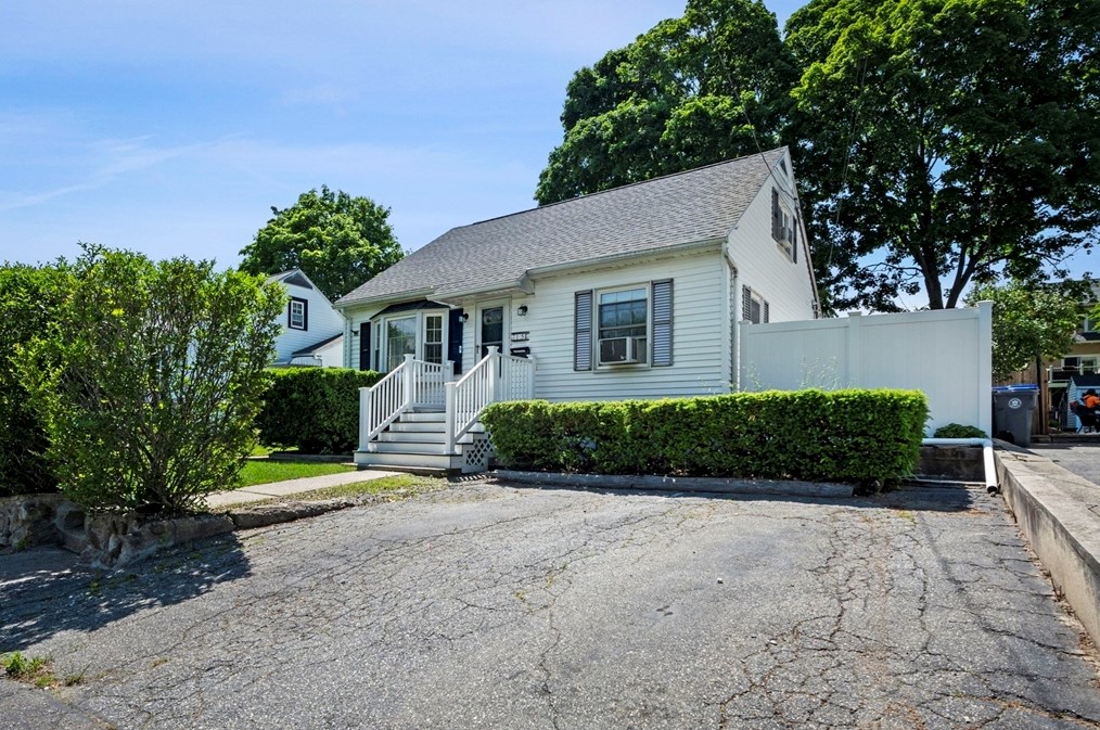 15 Fulton St, Methuen, MA 01844 exterior