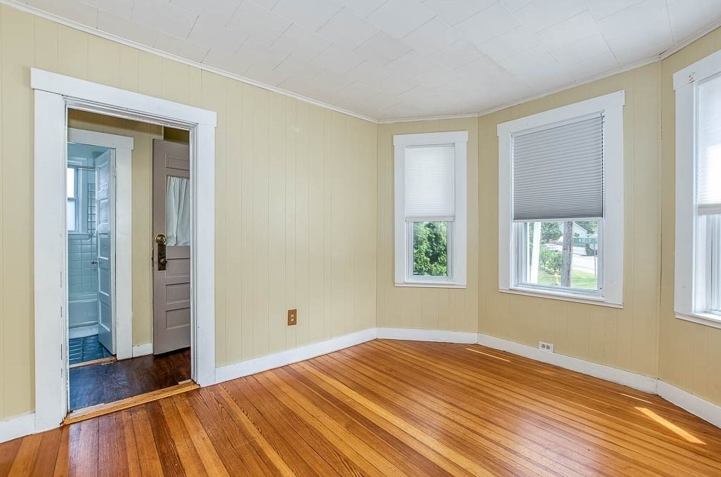 55 Kiely Rd, Dedham MA 02026-1608 exterior