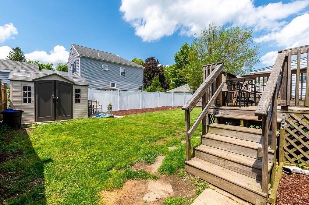 55 Kiely Rd, Dedham MA 02026-1608 exterior