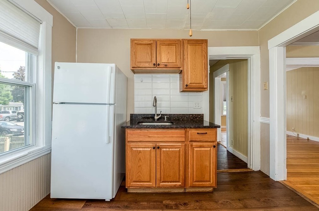 55 Kiely Rd, Dedham MA 02026-1608 exterior