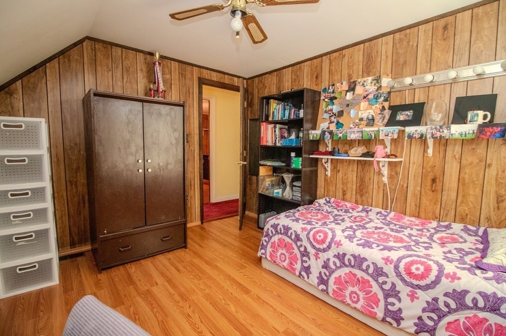 24 Blossom St, Lowell MA 01852-4543 exterior