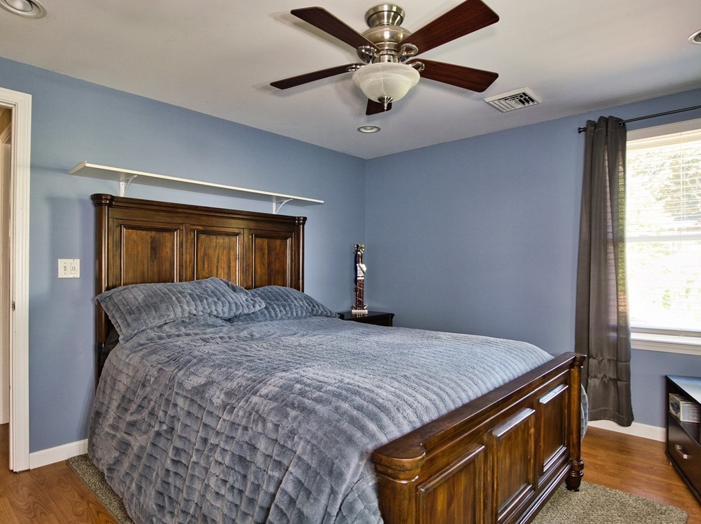 509 Hawes St, New Bedford MA 02745-1401 exterior