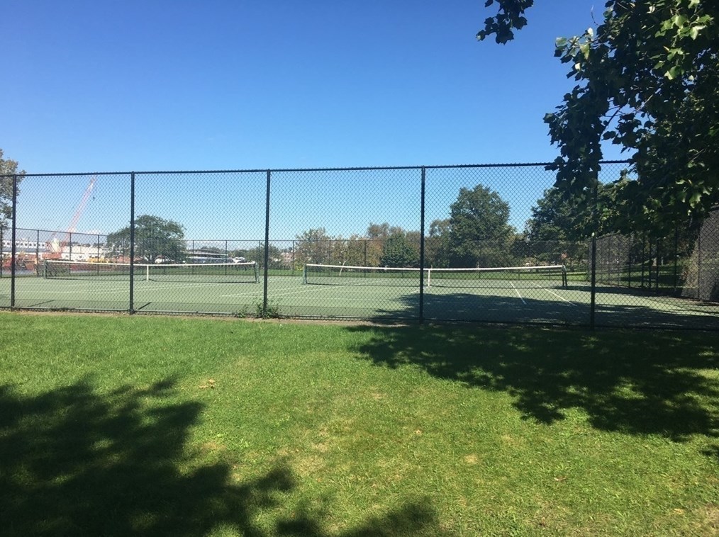 50 Boatswains Way, Chelsea MA  02150-4031 exterior