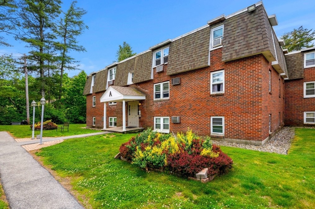 870 Haverhill St #24a, Rowley, MA 01969