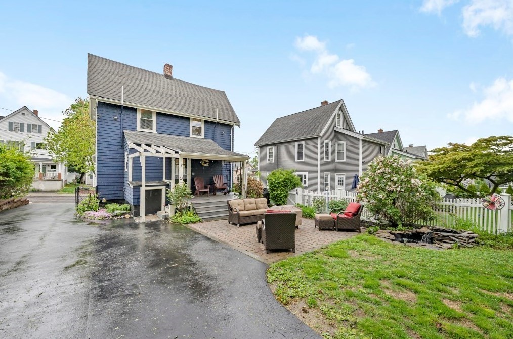 11 Winthrop St, Malden MA 02148-7816 exterior