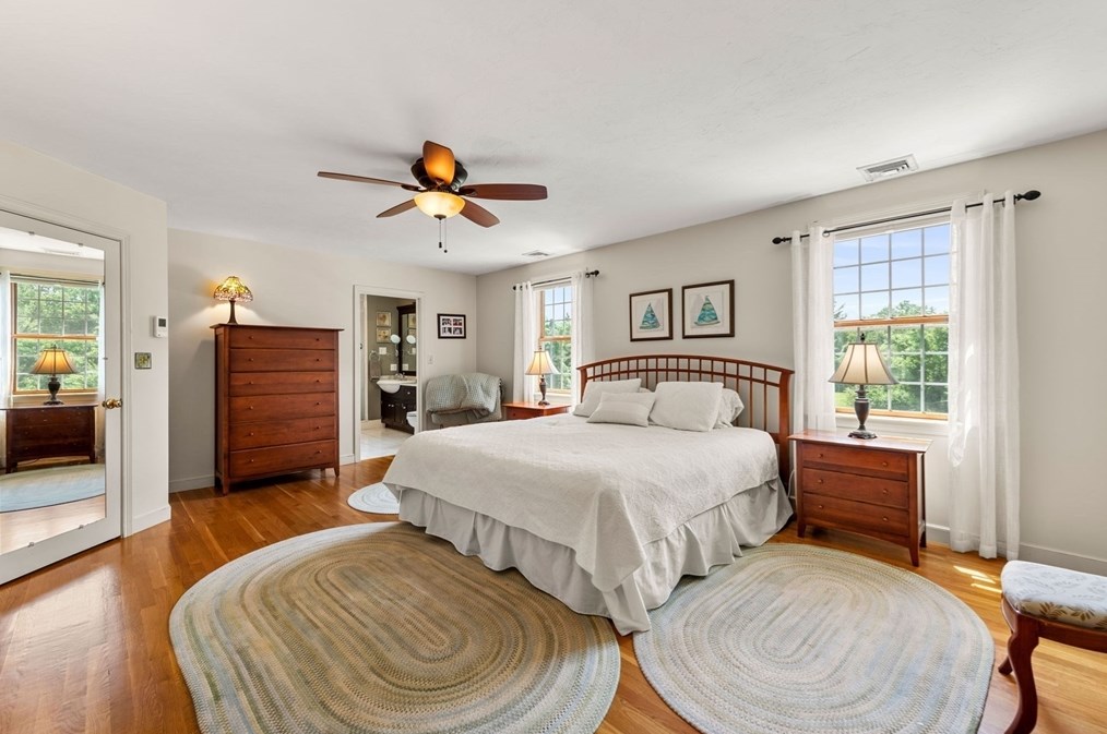 715 Marshall St, Holliston MA 01746-1438 exterior