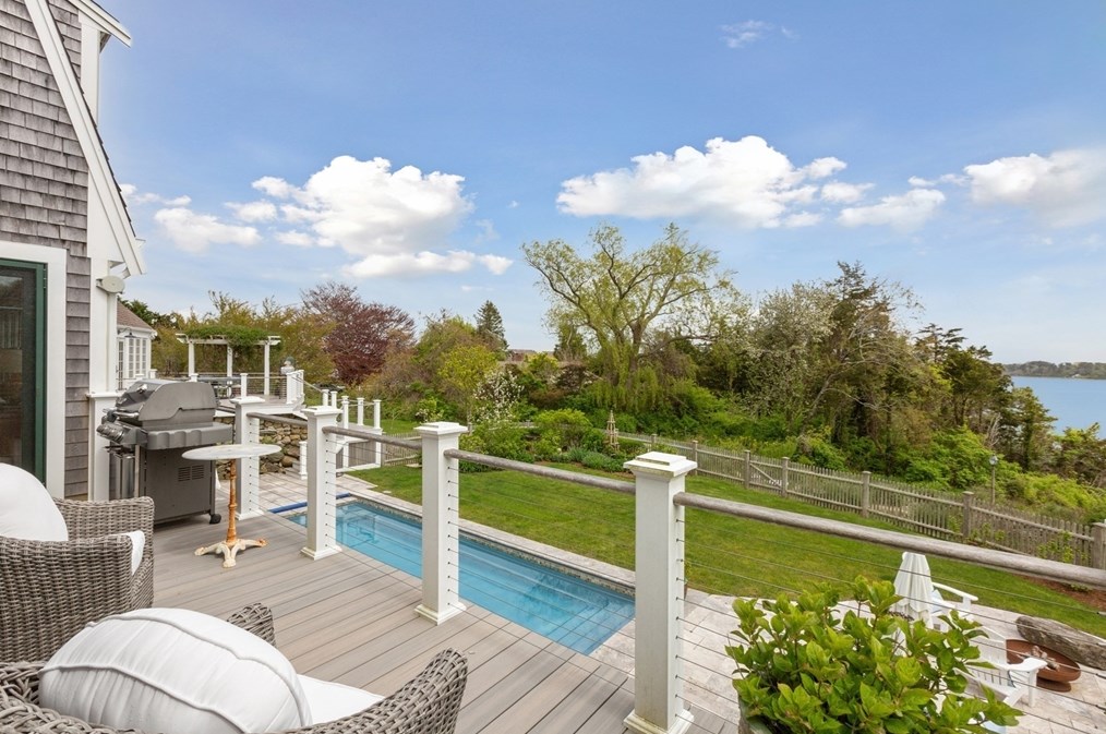 51 Briar Spg Rd, Orleans MA 02653-3707 exterior