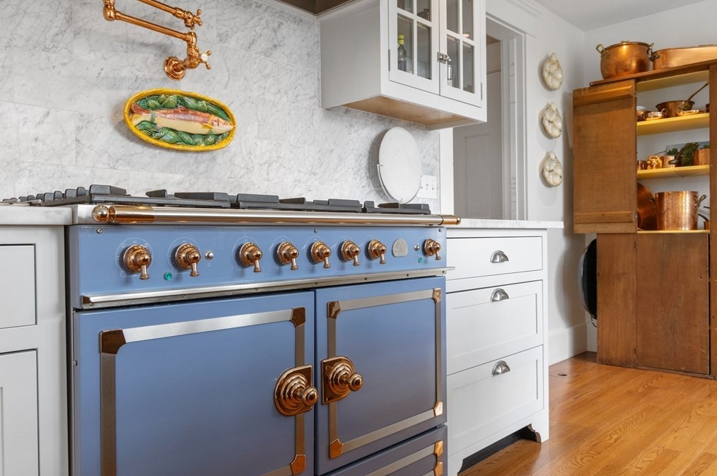 51 Briar Spg Rd, Orleans MA 02653-3707 exterior