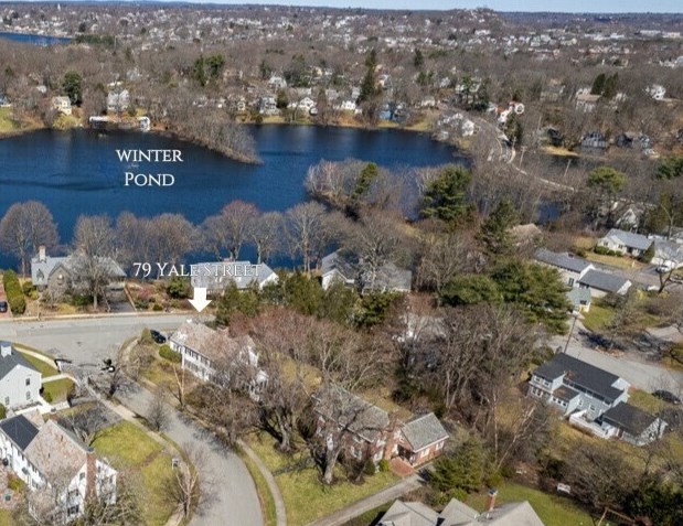 79 Yale St, Winchester, MA 01890-2330