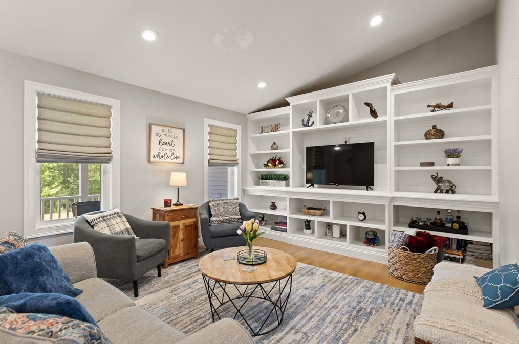 846 Caswell St, Taunton MA  02718-1121 exterior