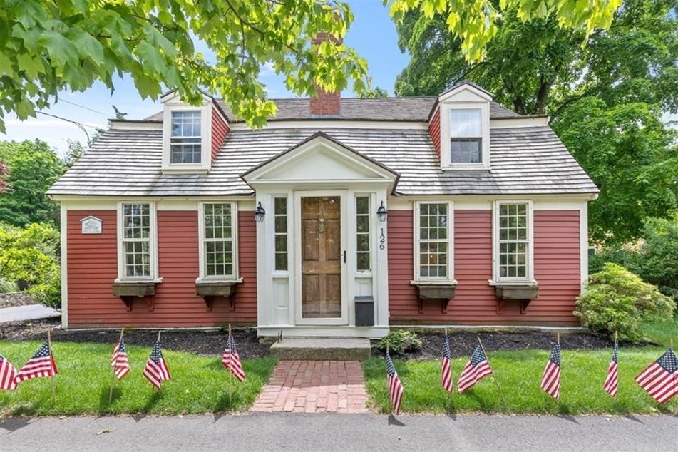 126 South St, Hingham, MA 02043 MLS 73244613 Coldwell Banker