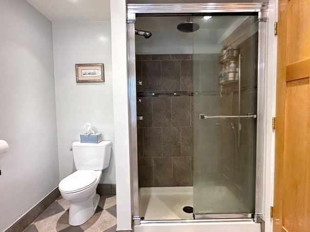 35 Parham Rd, Tyngsborough MA 01879-1237 exterior