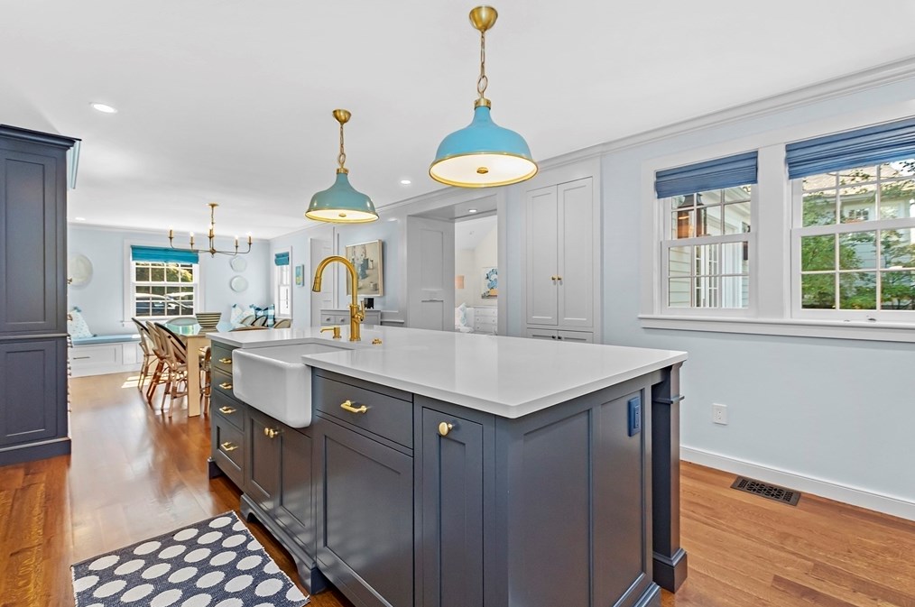 31 Chestnut Hill Ter, Boston MA exterior