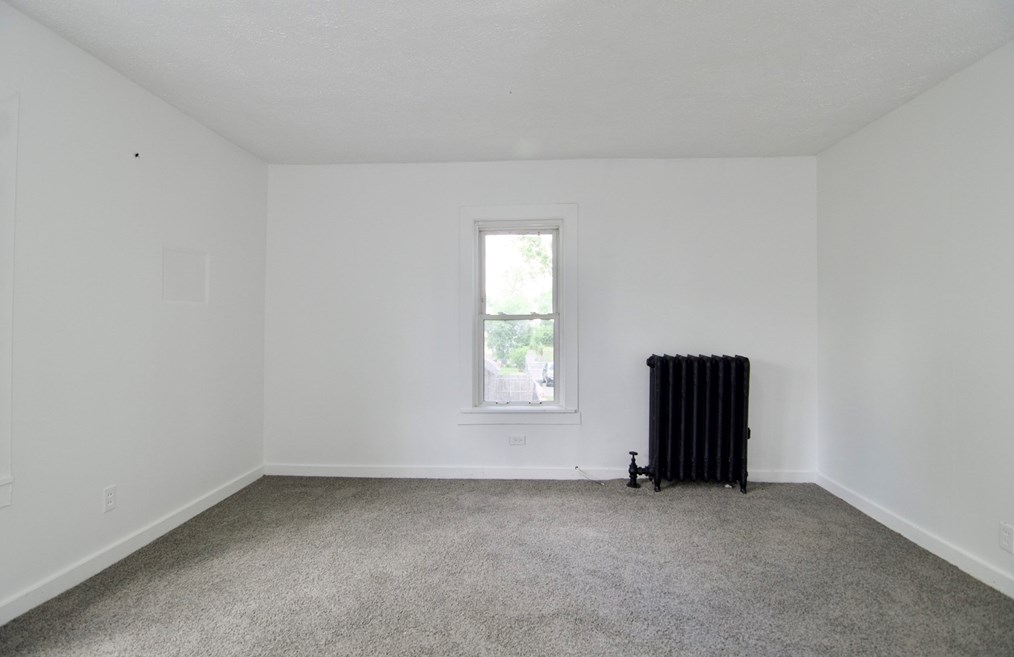 19 Greene Pl, Springfield MA  01109-4306 exterior