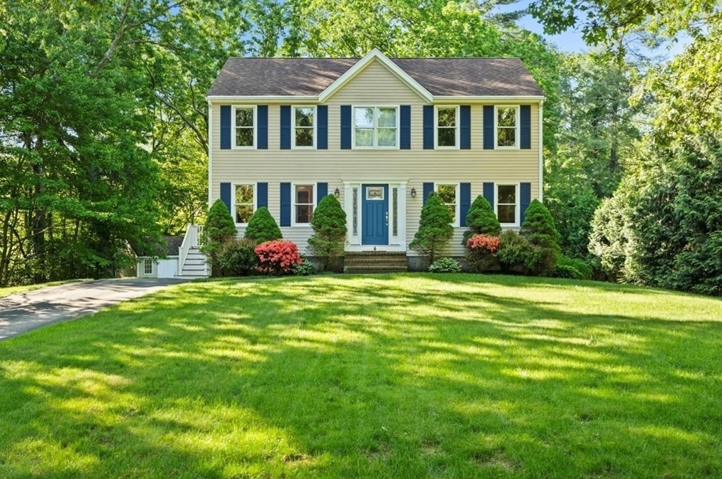 4 Angelina St, Norton, MA 02766
