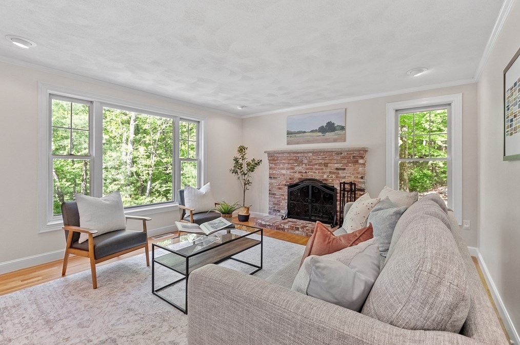 161 Berlin Rd, Bolton, MA 01740