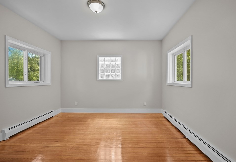 200 Olney St, Seekonk MA 02771-5712 exterior