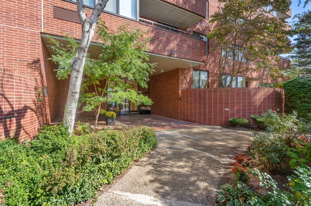 77 Adams St, Quincy MA 02169-2025 exterior