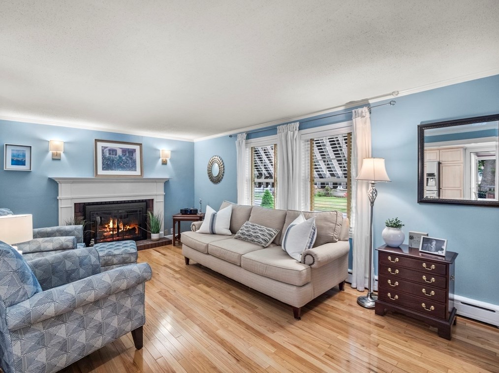 122 Fairfield St, Lowell MA 01851-4537 exterior