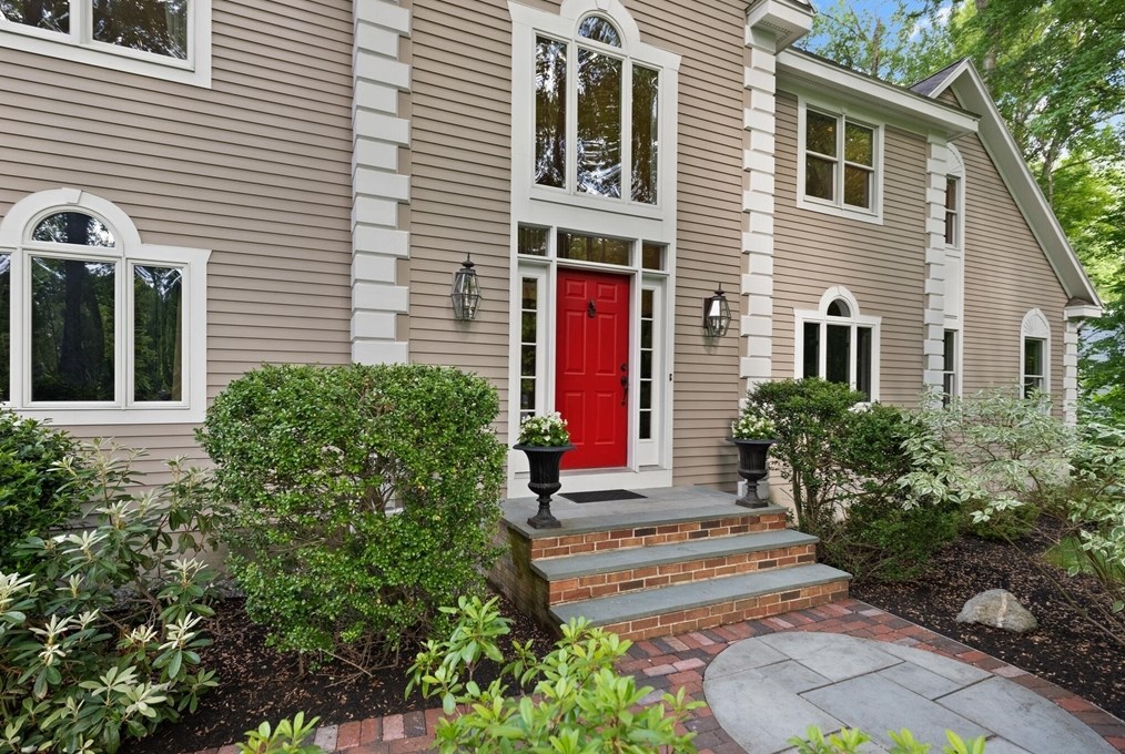 1 Spencer Ct, Andover, MA 01810