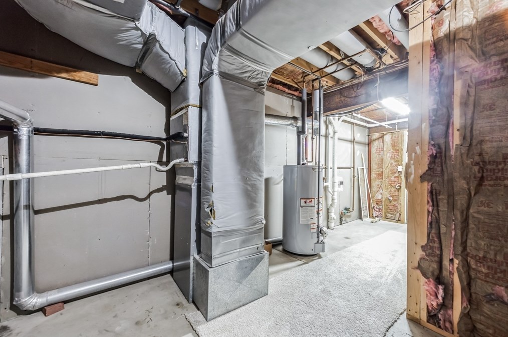 1541 Middlesex St, Lowell MA 01851-1100 exterior