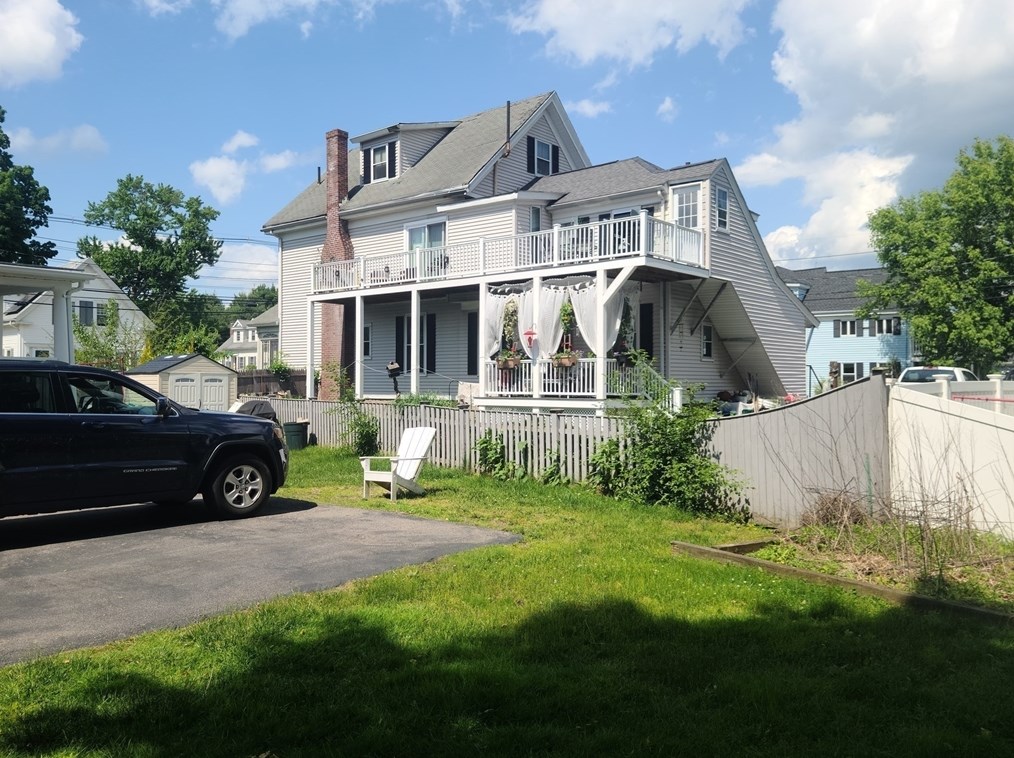 38 Pond St, Natick MA  01760-4420 exterior