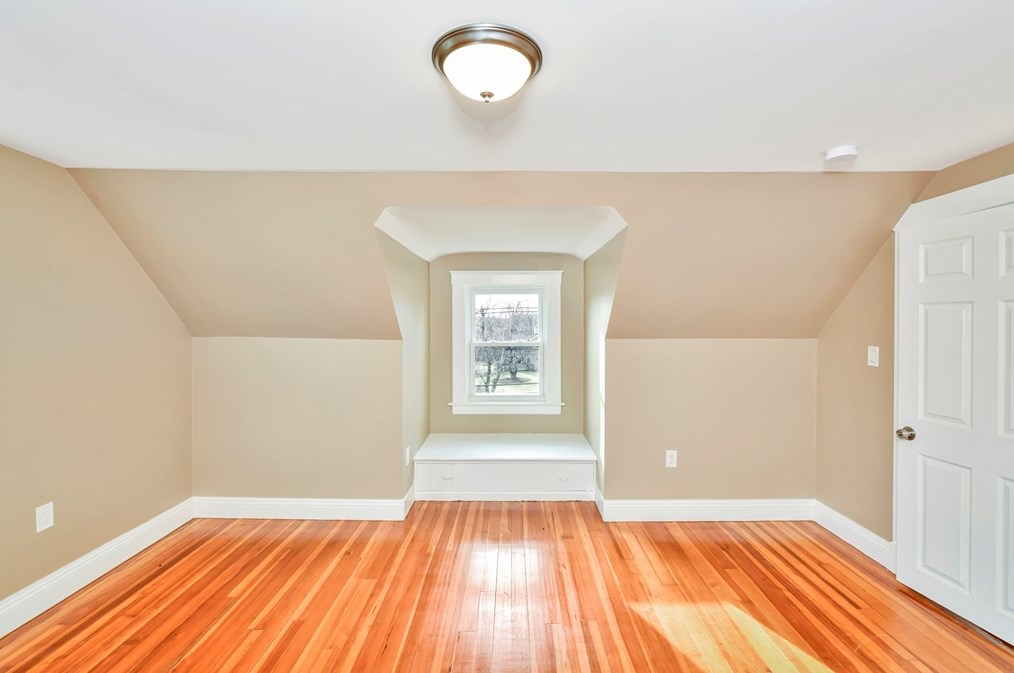 408 York St, Canton MA 02021-2446 exterior