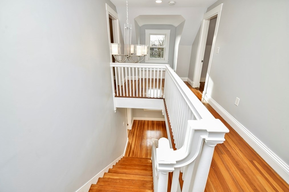 408 York St, Canton MA 02021-2446 exterior