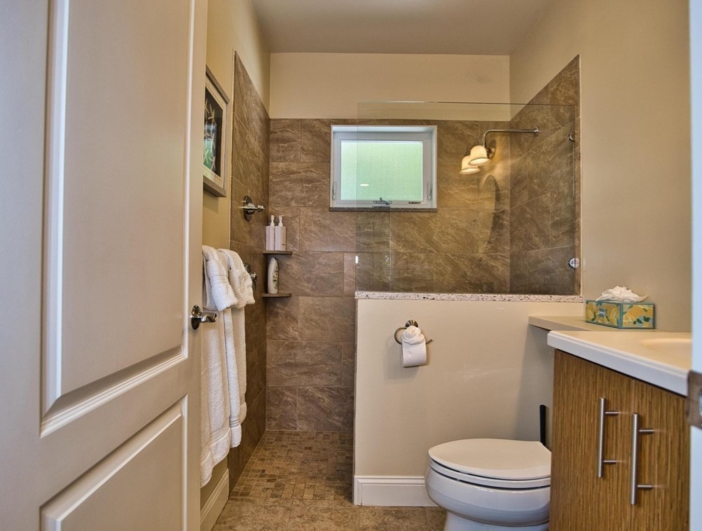 89 William St, Dartmouth MA  02748-3535 exterior