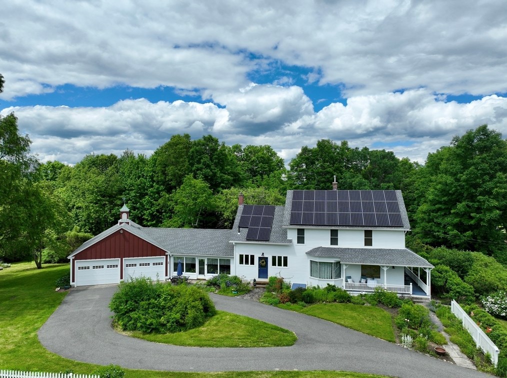 788 Bernardston Rd, Greenfield, MA 01301 exterior