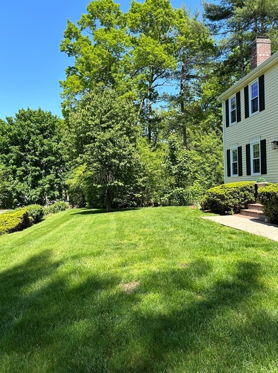 2 Barnboard Rd, Mansfield, MA 02048 exterior