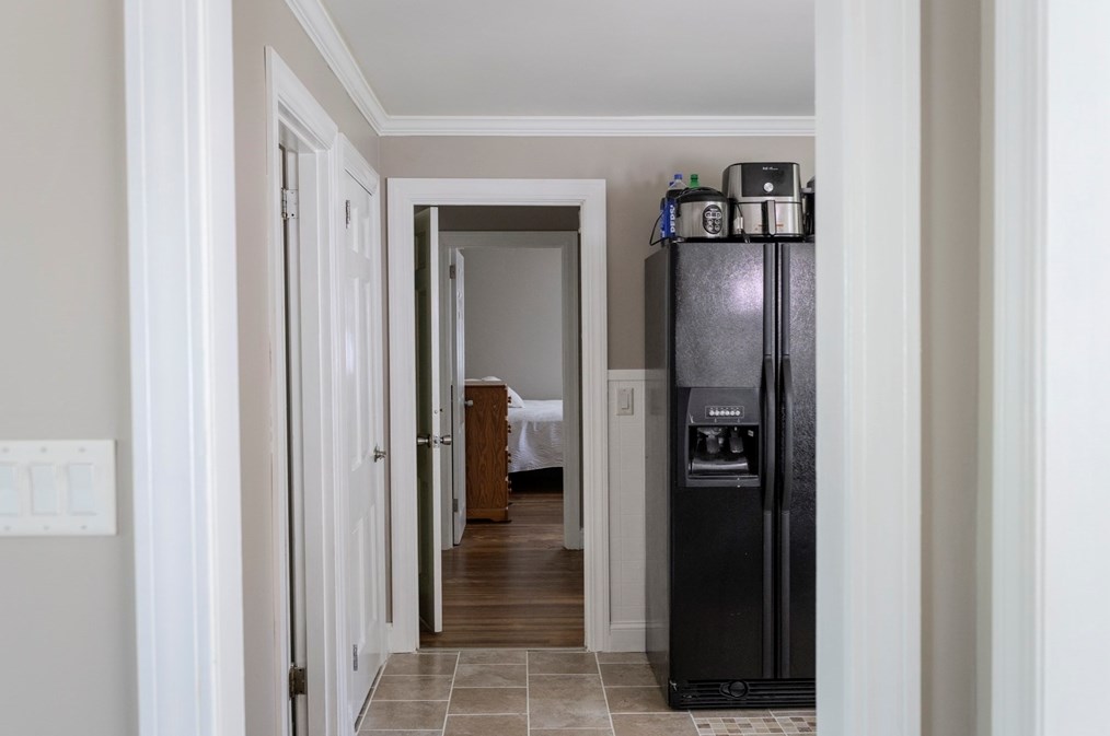 379 Main St, East Brookfield MA 01515-1703 exterior