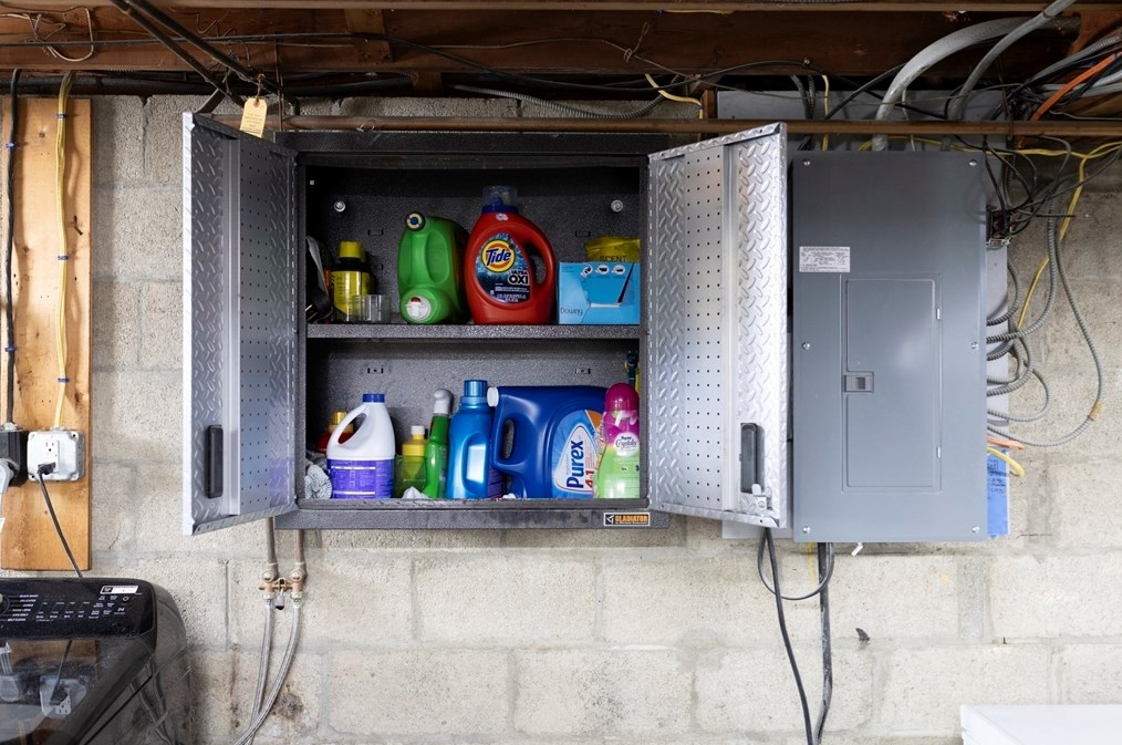 379 Main St, East Brookfield MA 01515-1703 exterior