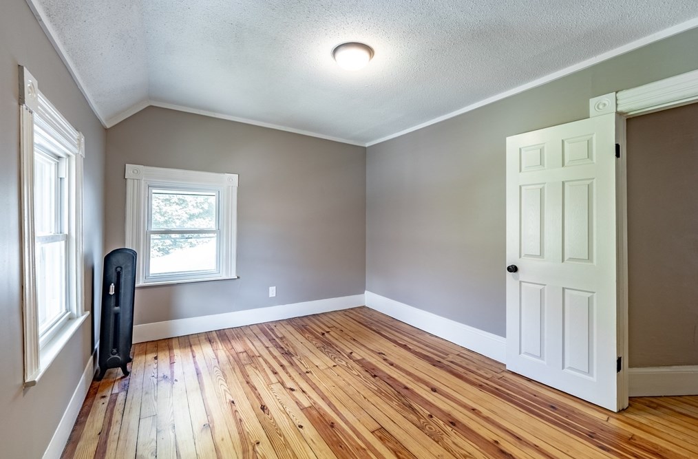 30 Beauchamp St, Springfield MA 01107-1315 exterior