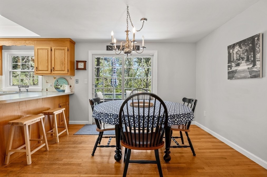 50 Monomoit Ln, Chatham MA 02633-2945 exterior