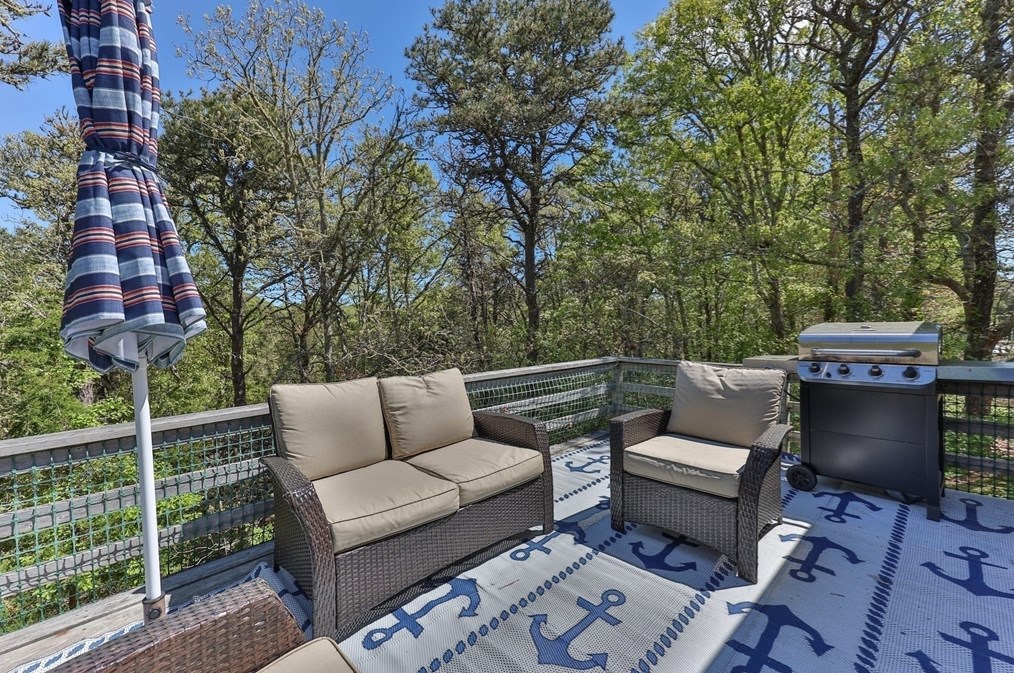 50 Monomoit Ln, Chatham MA 02633-2945 exterior