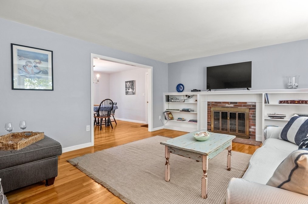 50 Monomoit Ln, Chatham MA 02633-2945 exterior