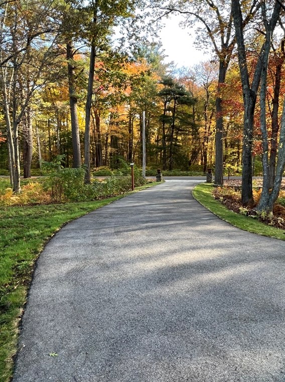 21 Rowley Bridge Rd, Topsfield MA 01983-2001 exterior