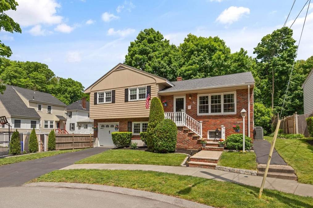 49 Lillian Rd, Malden, MA 02148