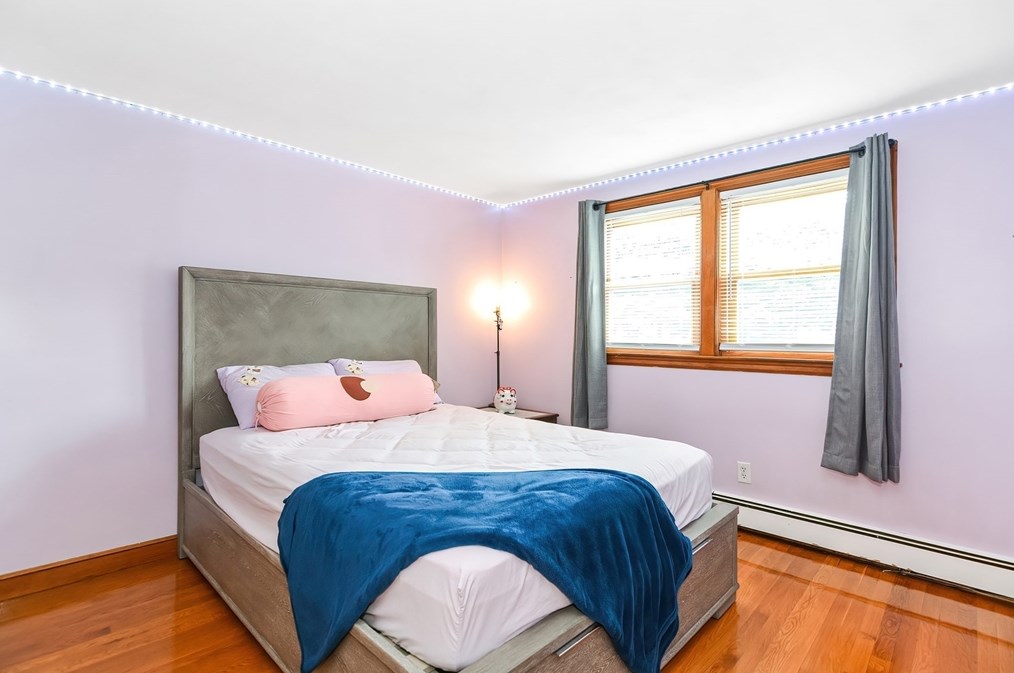 122 Washington St, Woburn MA  01801-4661 exterior