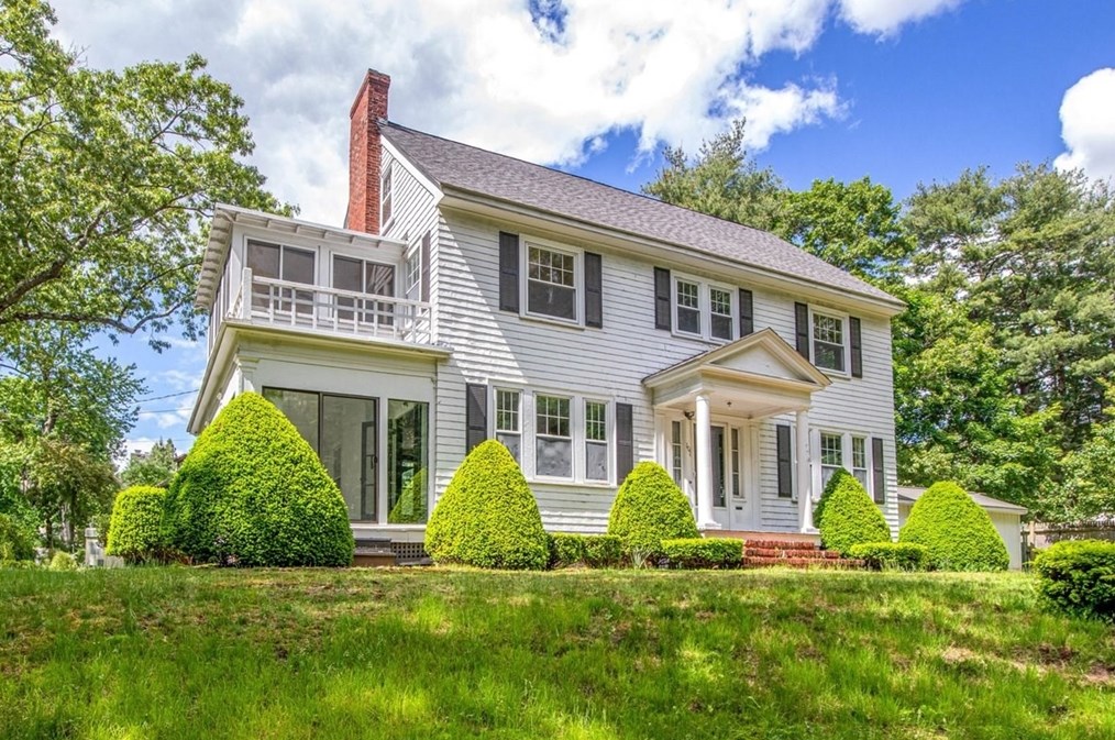 101 Alban Rd, Newton, MA 02468