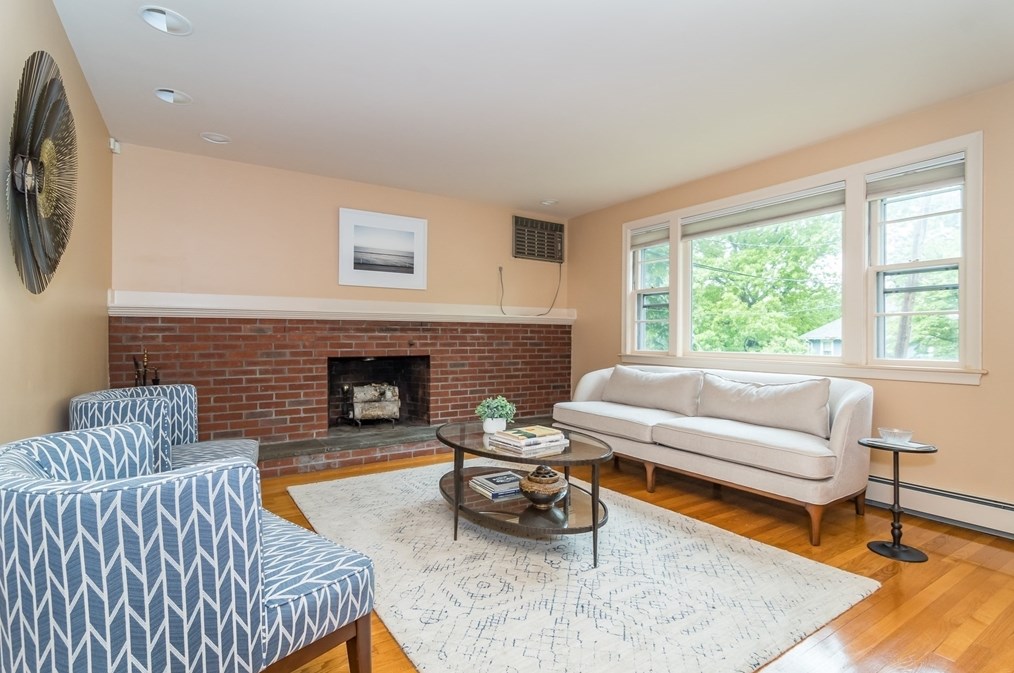 7 Kendall Rd, Lexington, MA 02421 exterior