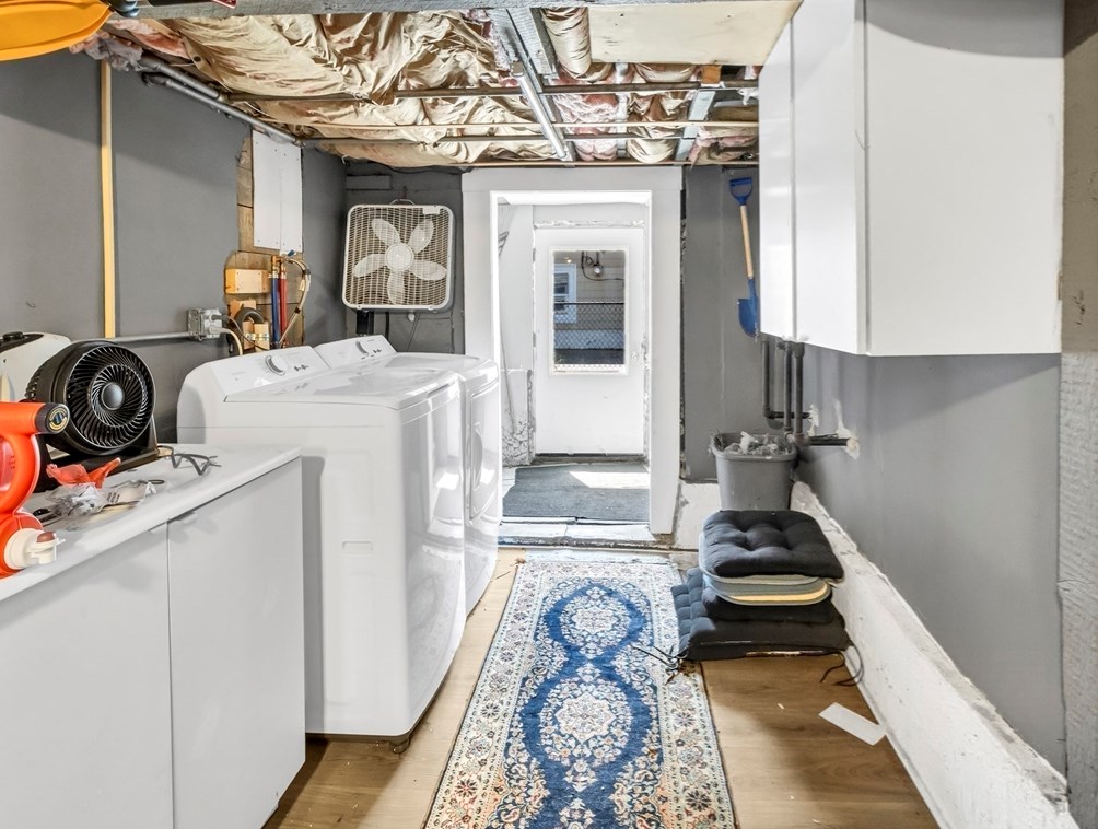 52 H St, Hull MA 02045-1809 exterior