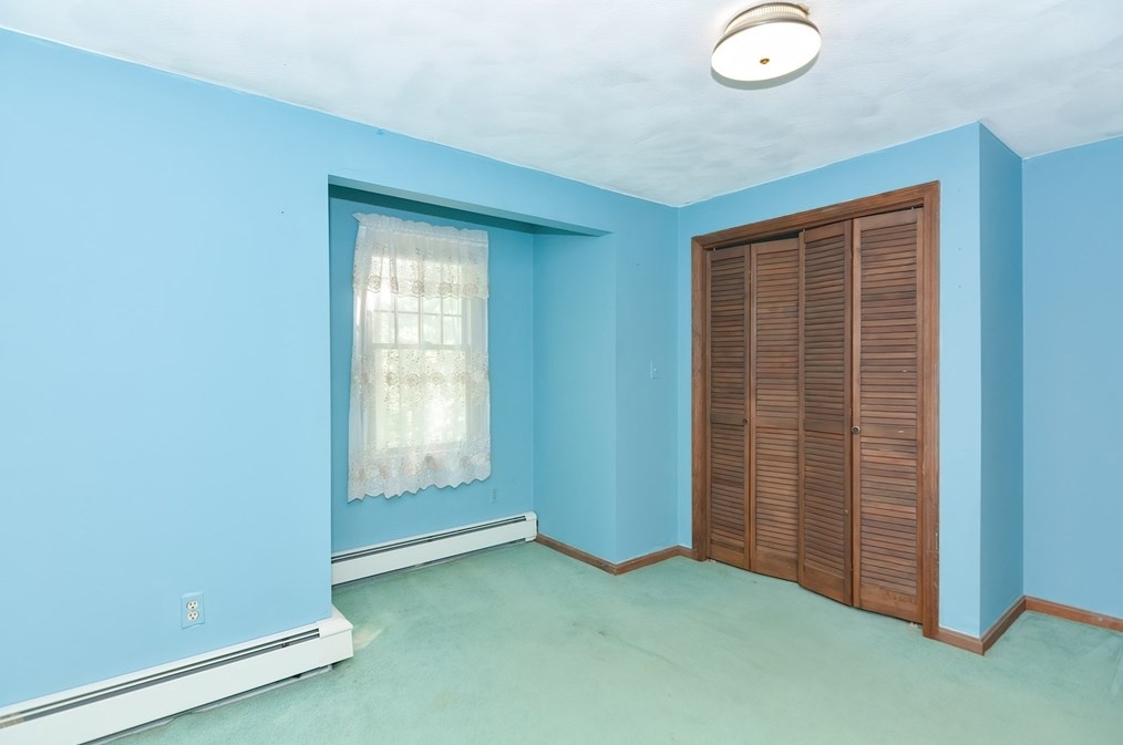 241 Prospect St, Franklin MA 02038-3405 exterior