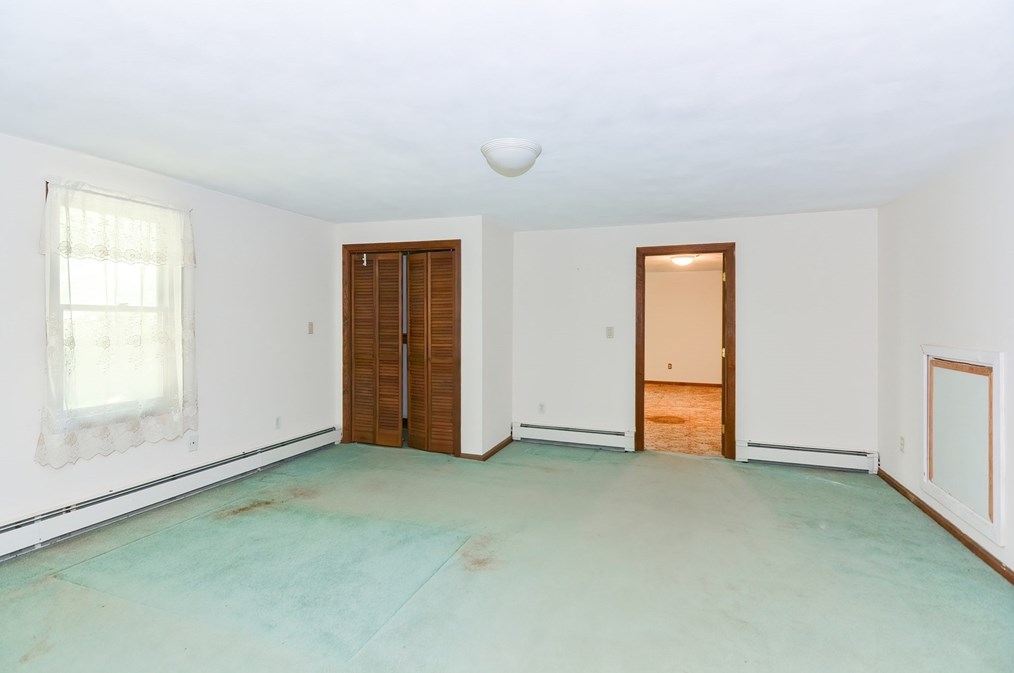 241 Prospect St, Franklin MA 02038-3405 exterior