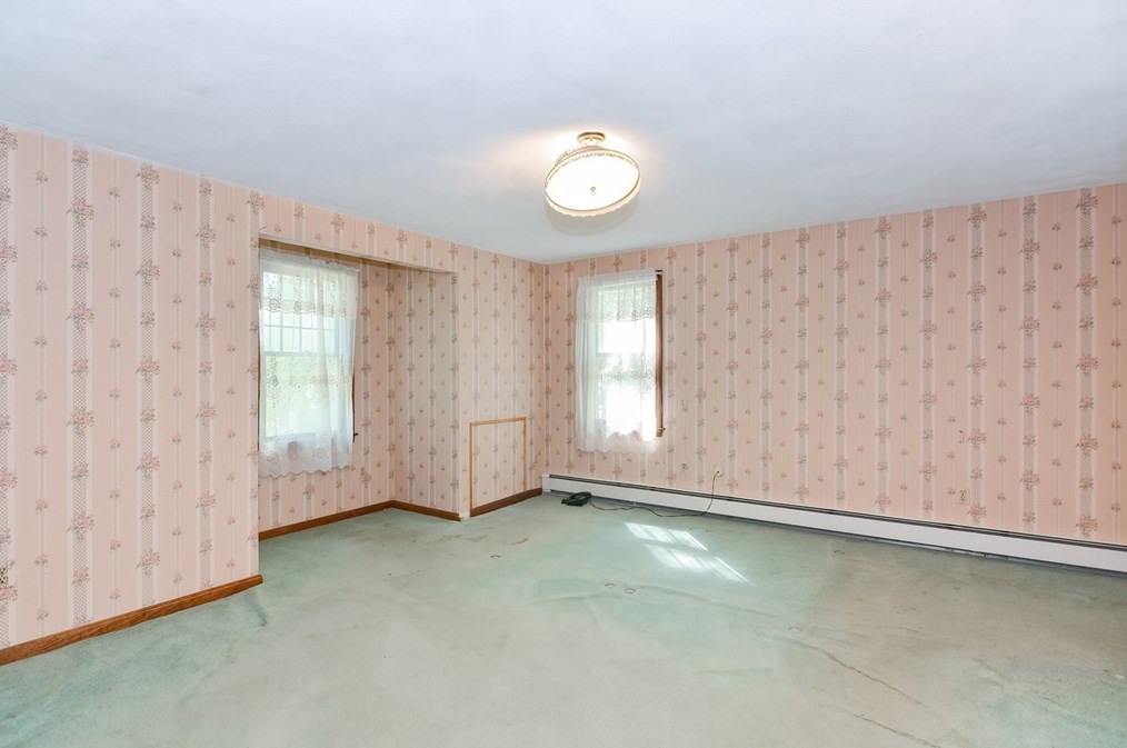 241 Prospect St, Franklin MA 02038-3405 exterior